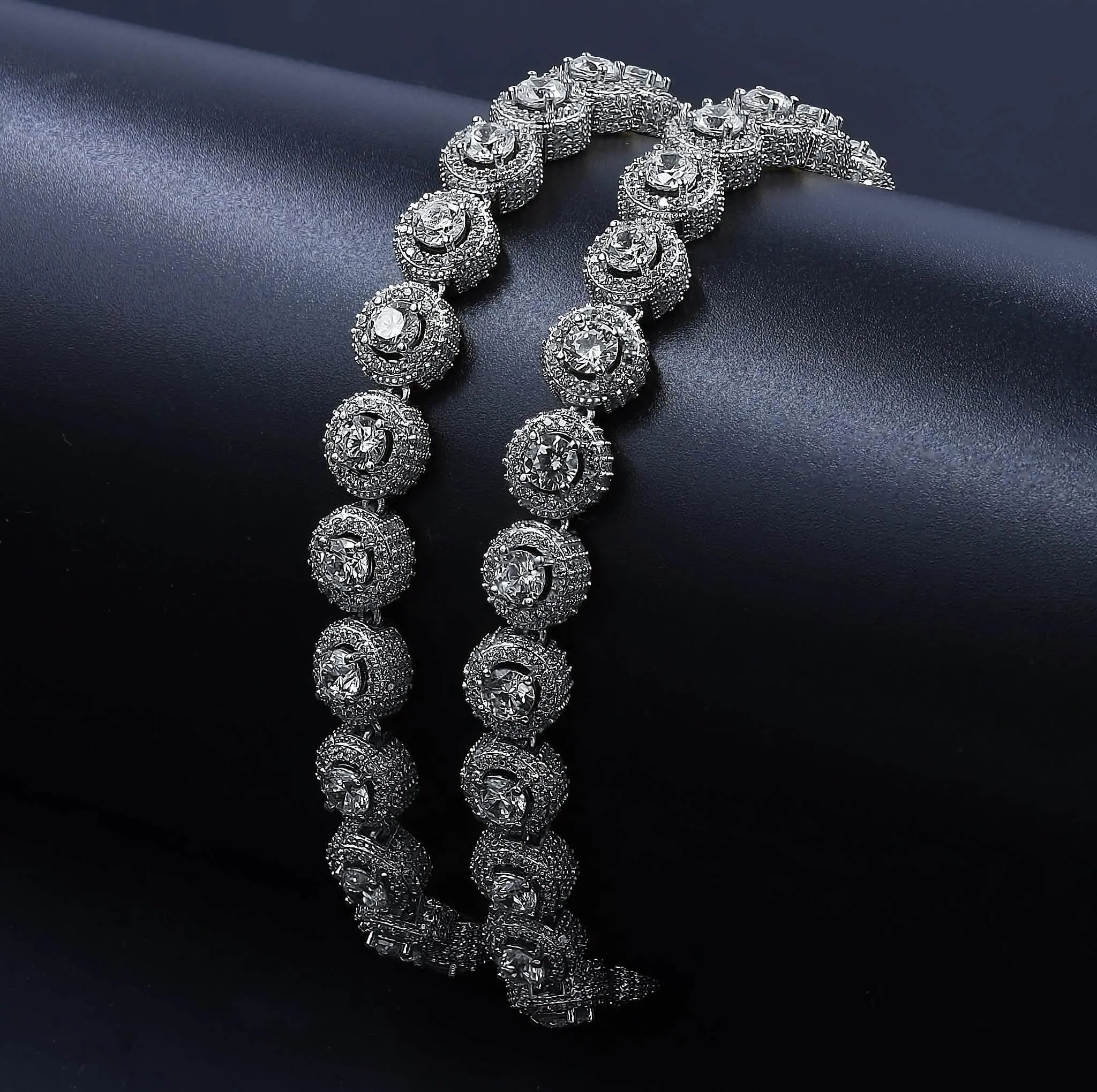 Fluorescent Elegance: Square Tennis Chain for Radiant Style | 962511