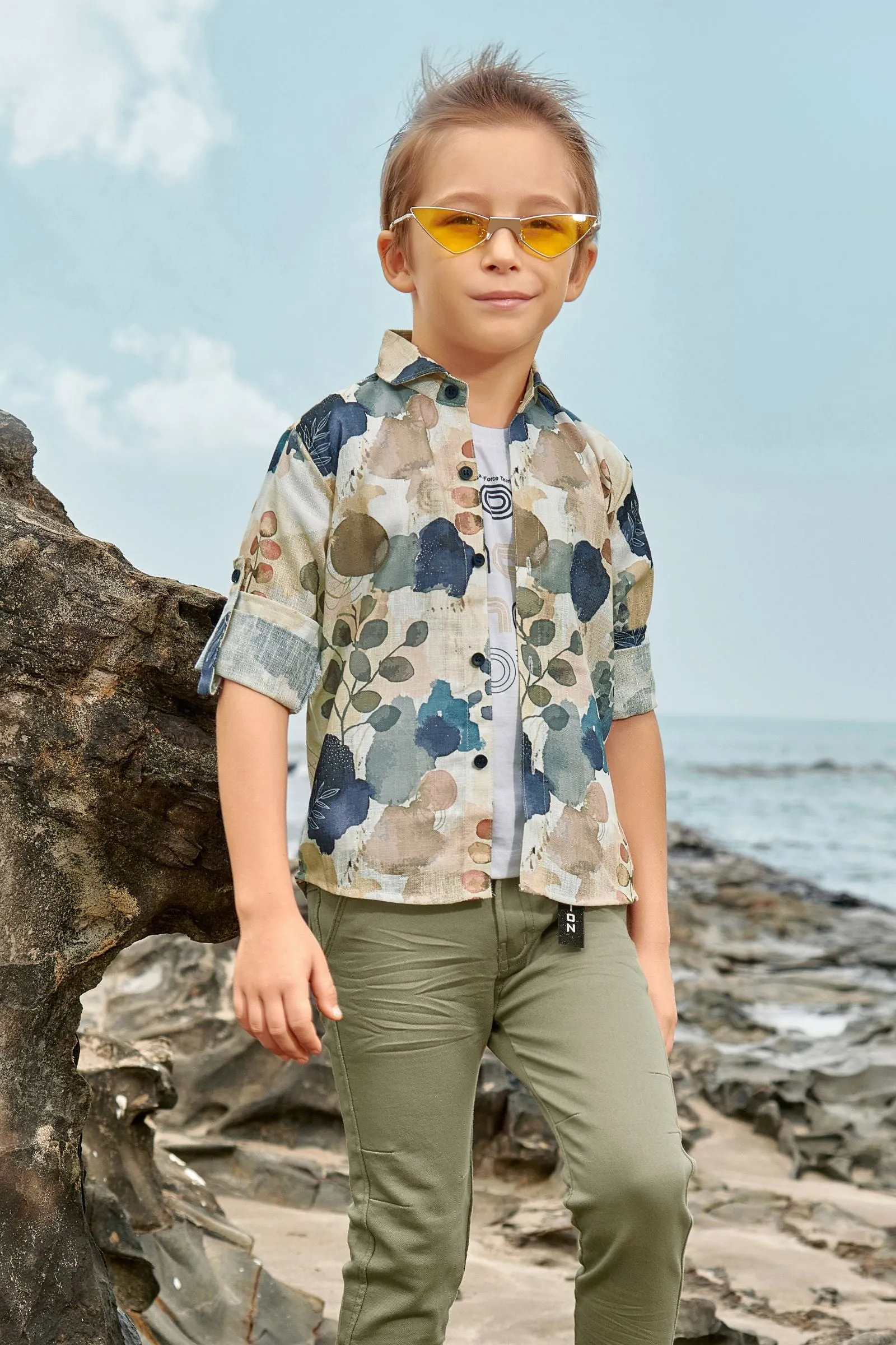 Green with White Printed Blazer, T-Shirt and Pant Set for Boys with Belt