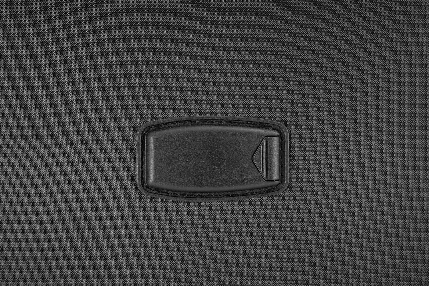 Medium Lightweight Spinner Suitcase DK-08 Black 2.55KG