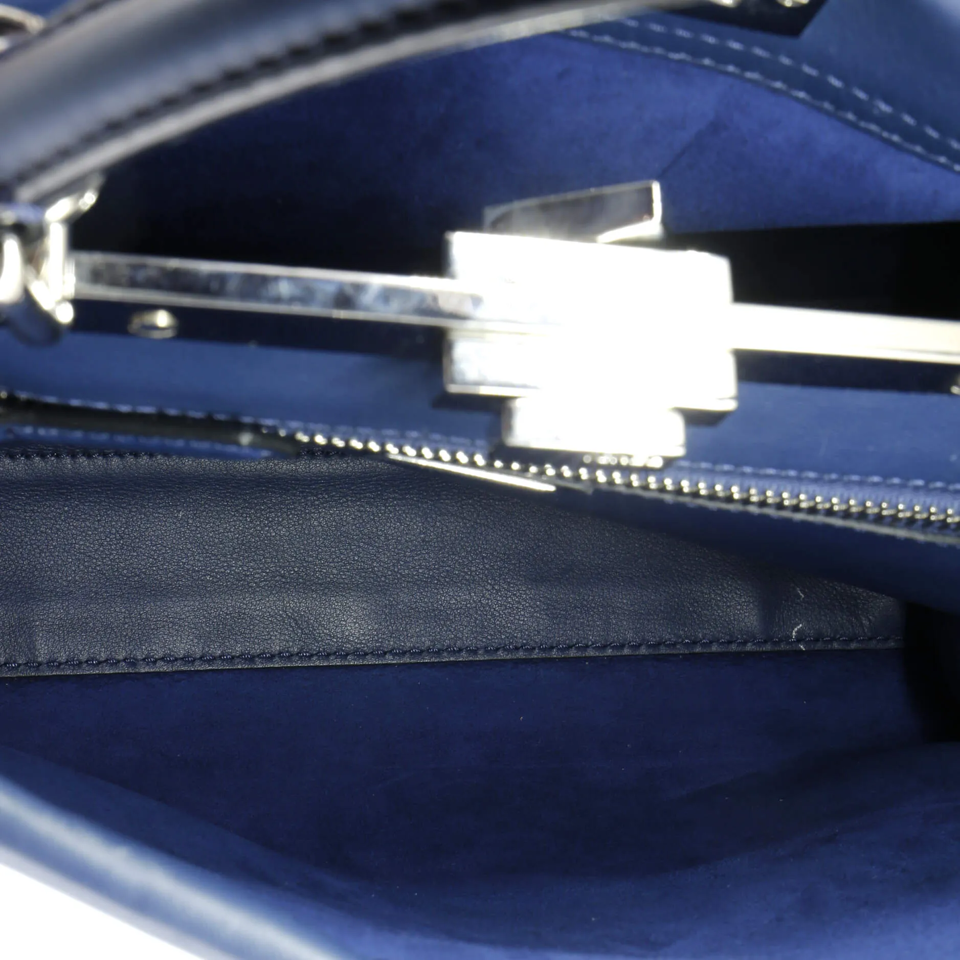 Peekaboo Bag Whipstitch Leather Regular