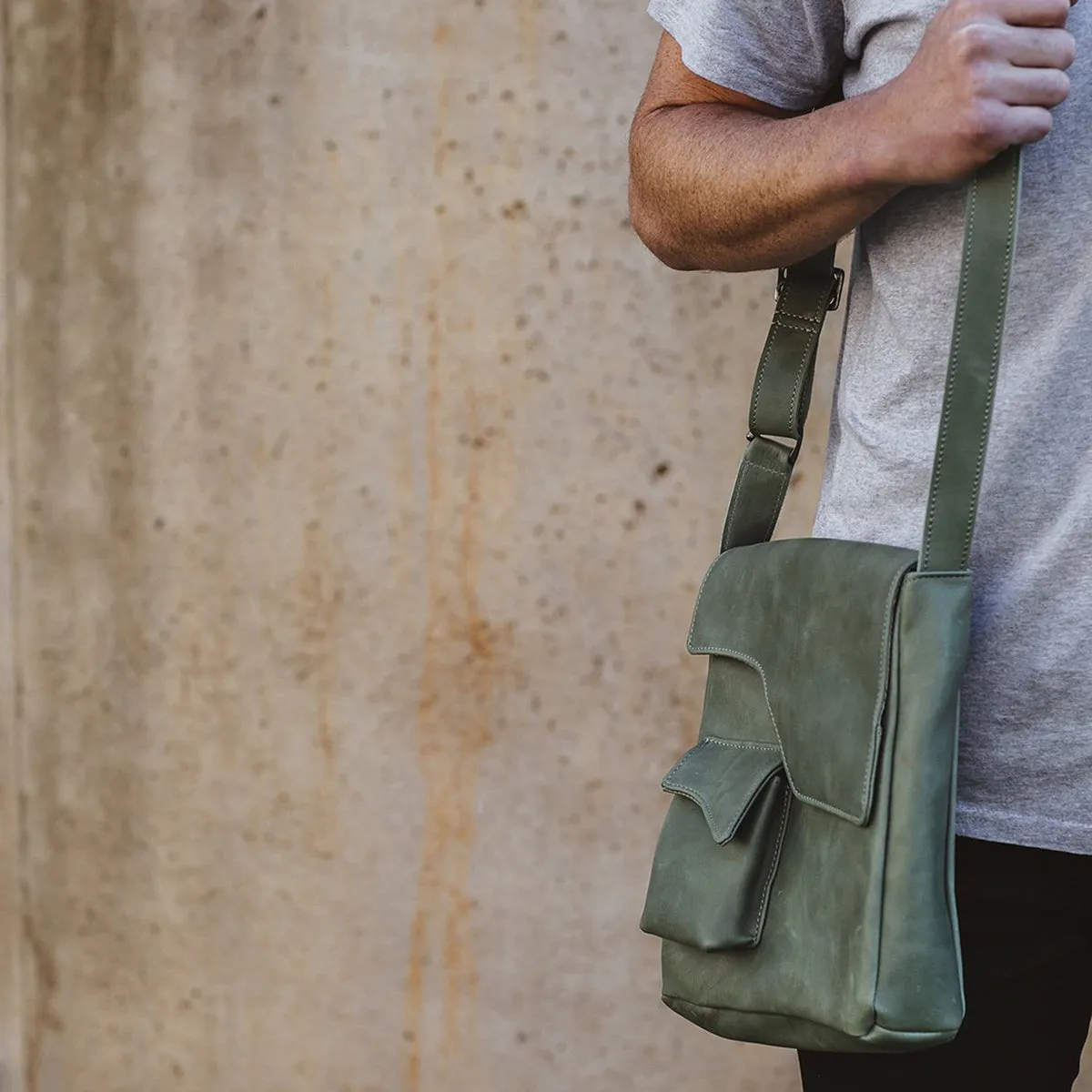 Tablet Sling Leather