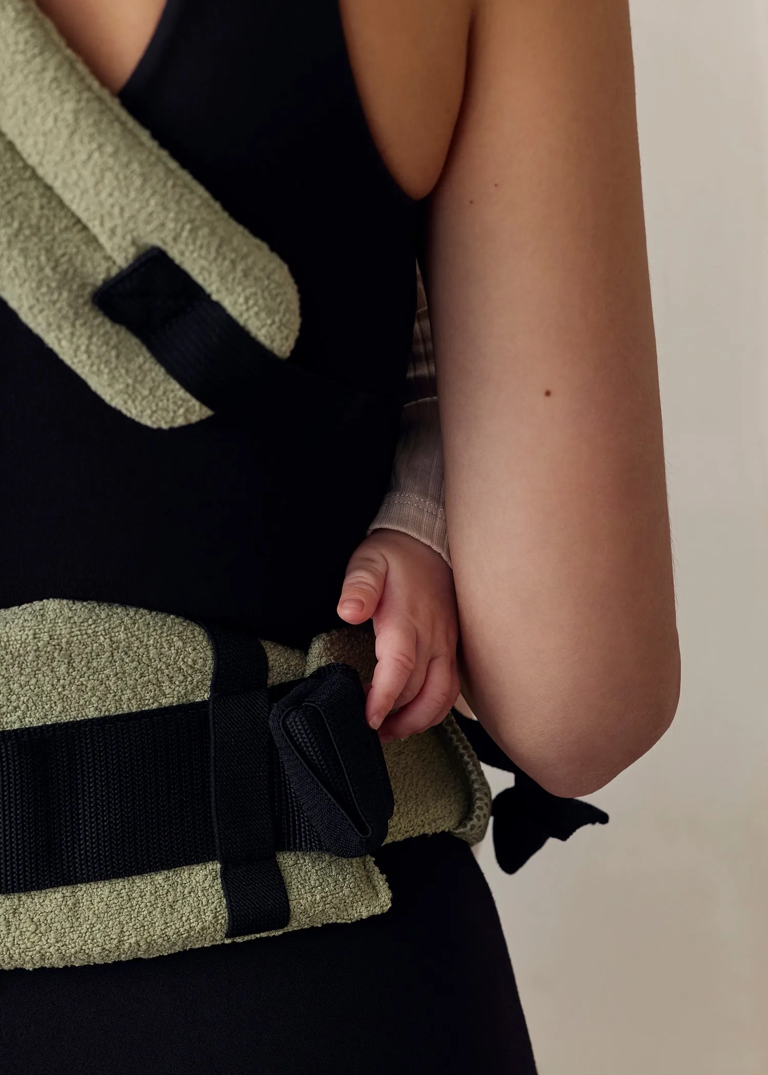 The Armadillo Baby Carrier - Matcha